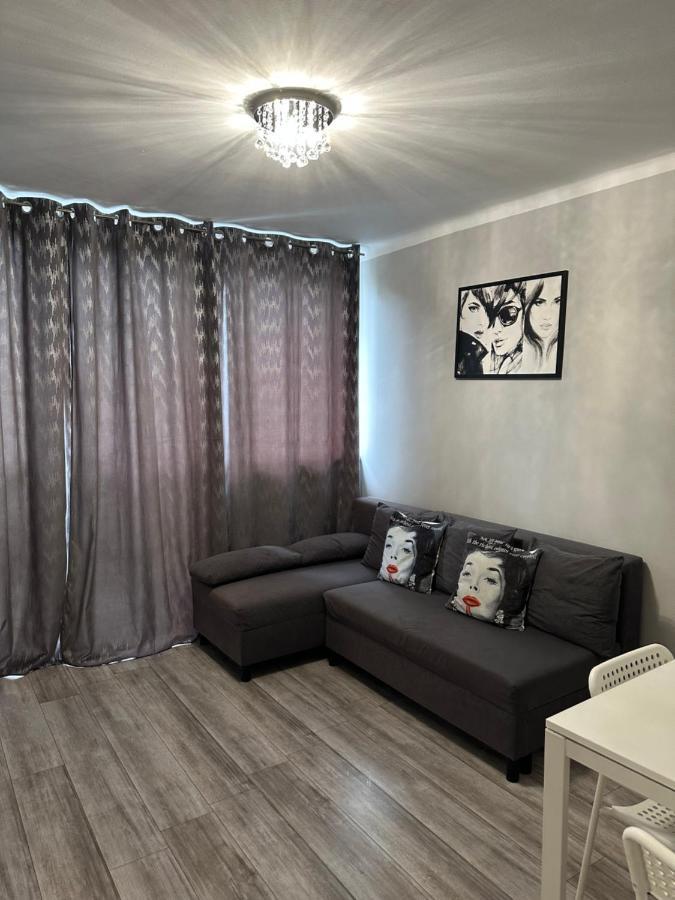 Coser Apartamenty III Warsaw Exterior photo
