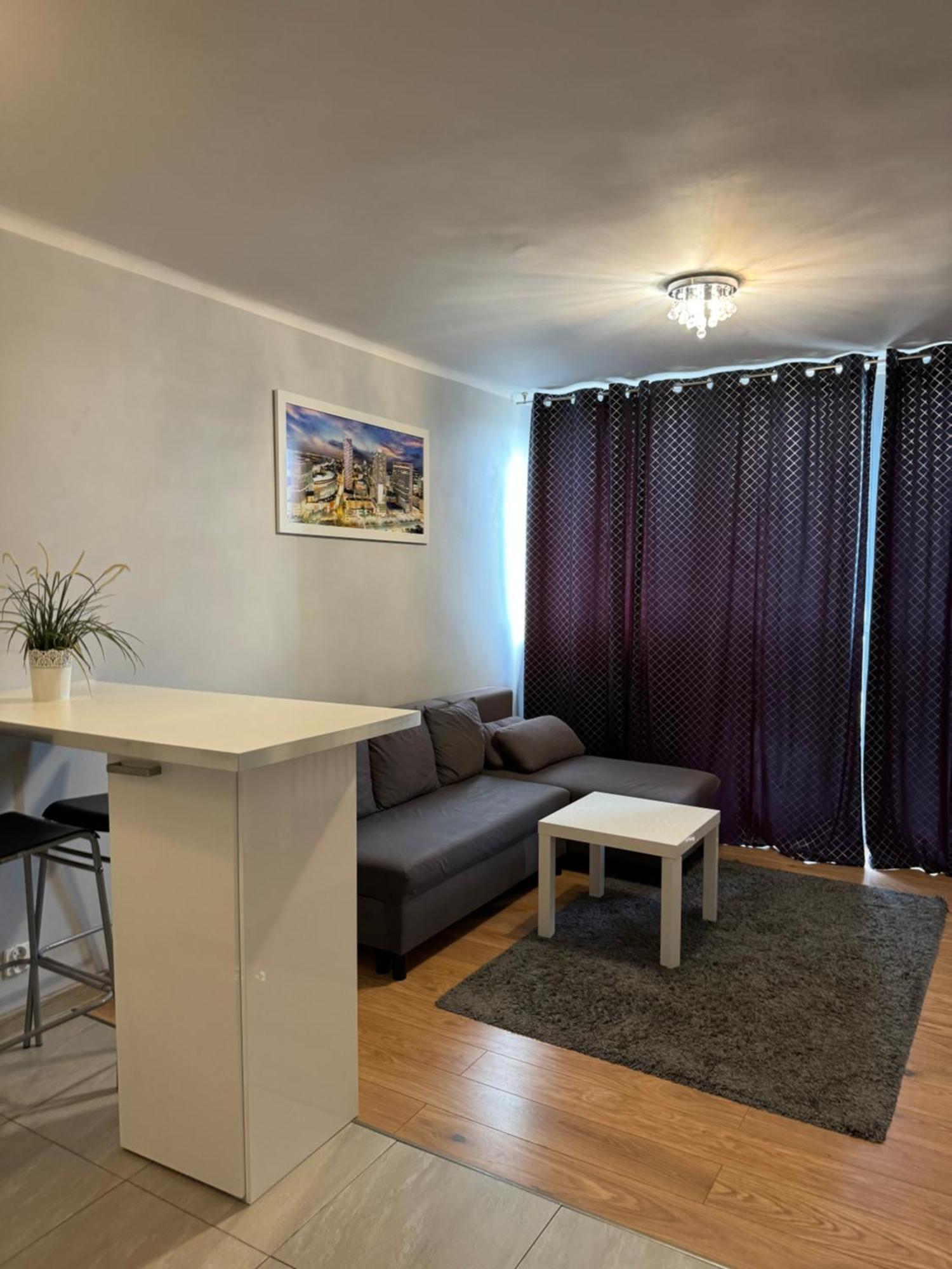 Coser Apartamenty III Warsaw Exterior photo
